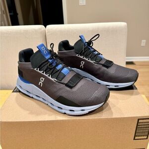 On Cloudnova Sneaker. Mens. Size 10.5. New!